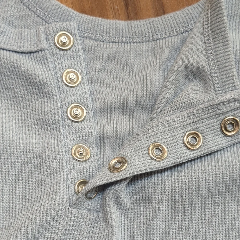 Light Blue Ribbed Tank Top - Picture 2 of 2